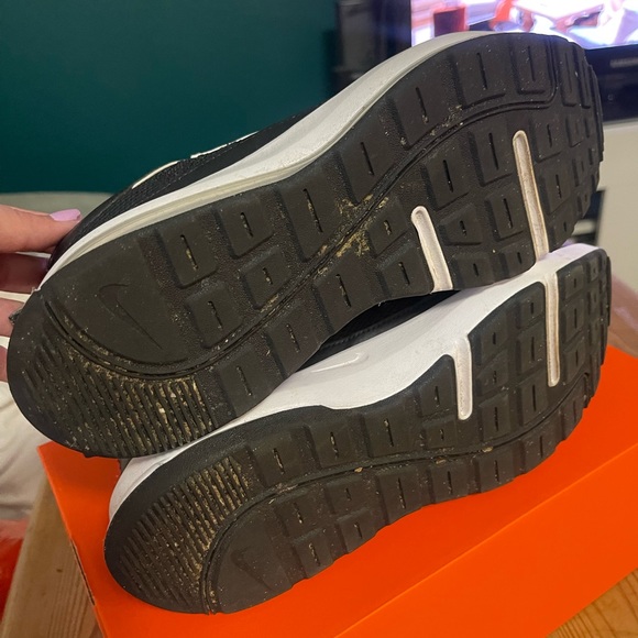 Nike Air Max Ap - Picture 4 of 8